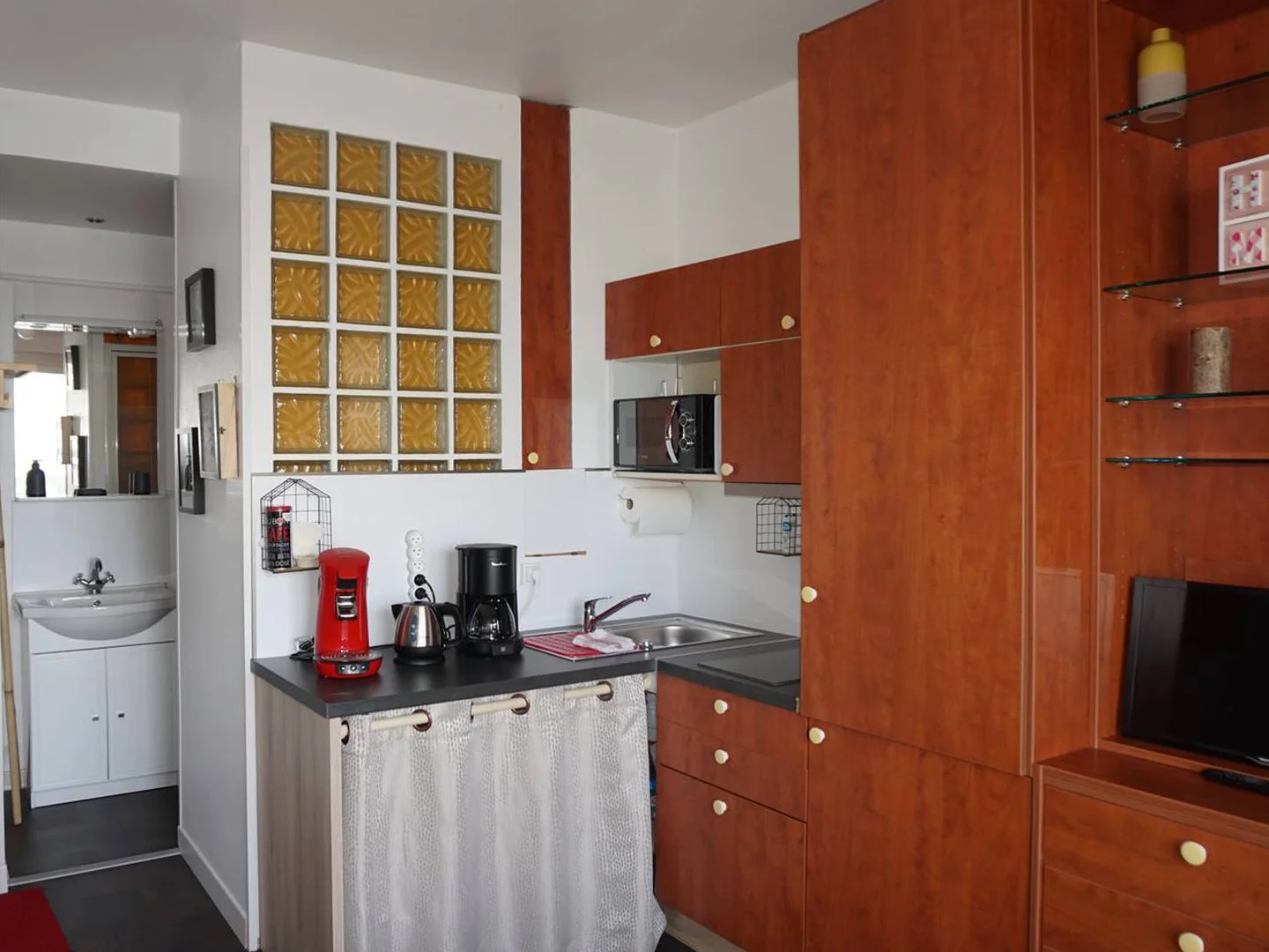 rennes-host-airbnb-conciergerie-l-horizon-studio-bas-des-lices-4