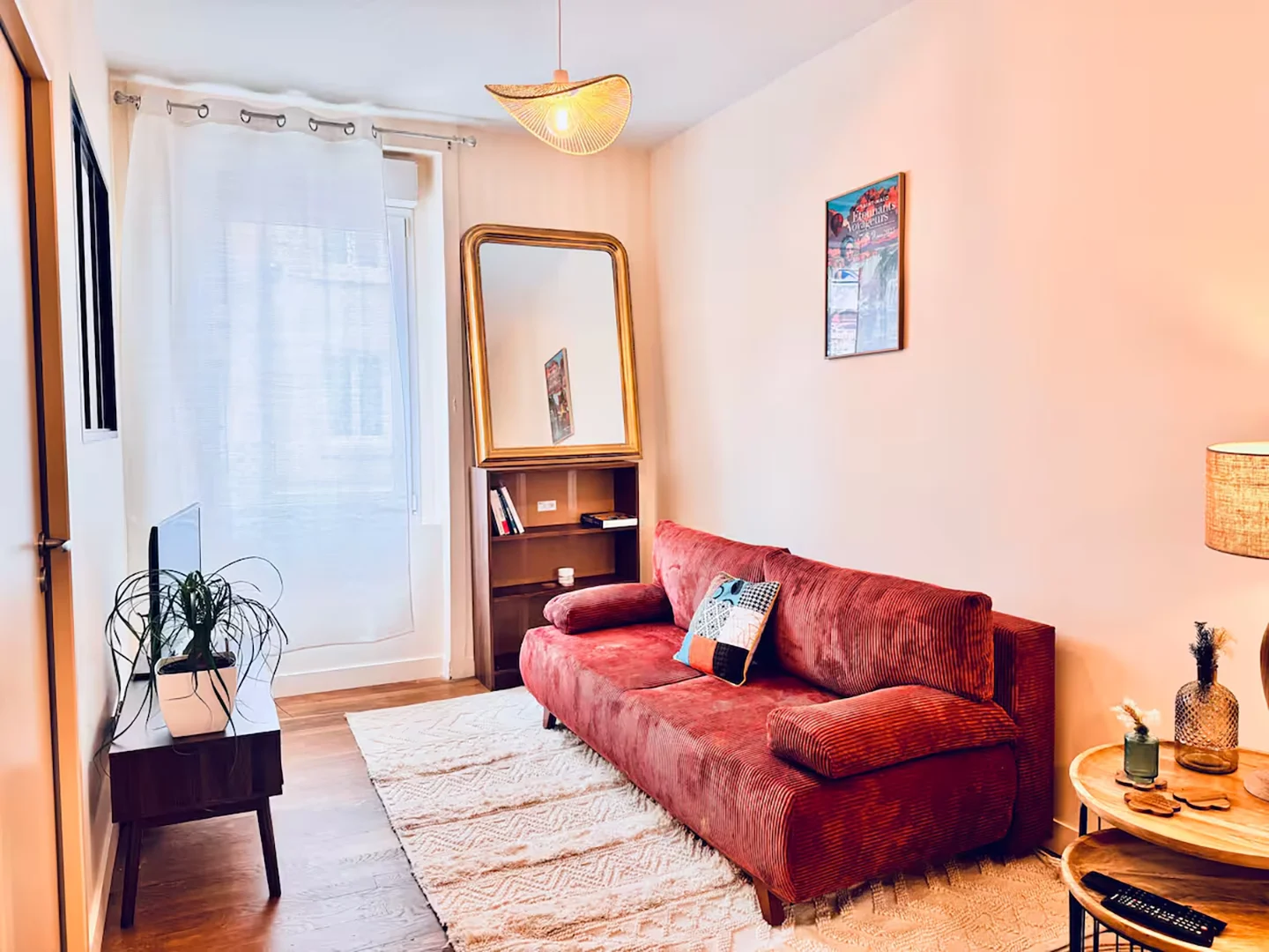 rennes-host-airbnb-conciergerie-l-eclezia-appartement-1-chambre-rennes-quartier-gare-2