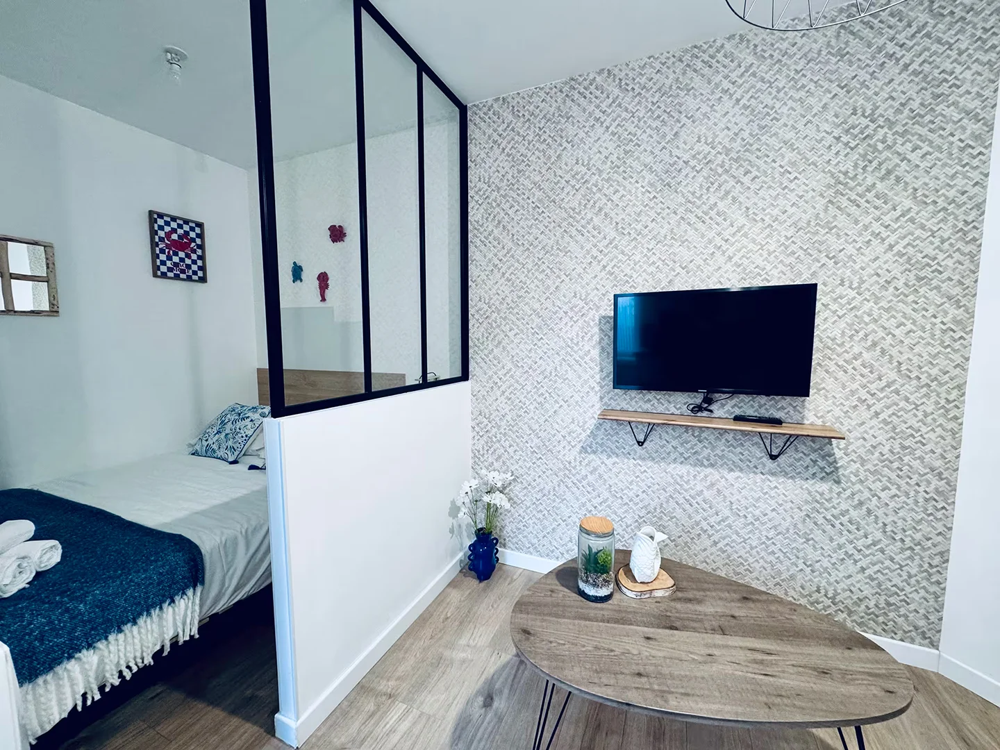 rennes-host-airbnb-conciergerie-le-calypso-studio-1-chambre-rennes-proche-metro-anatole-france-2