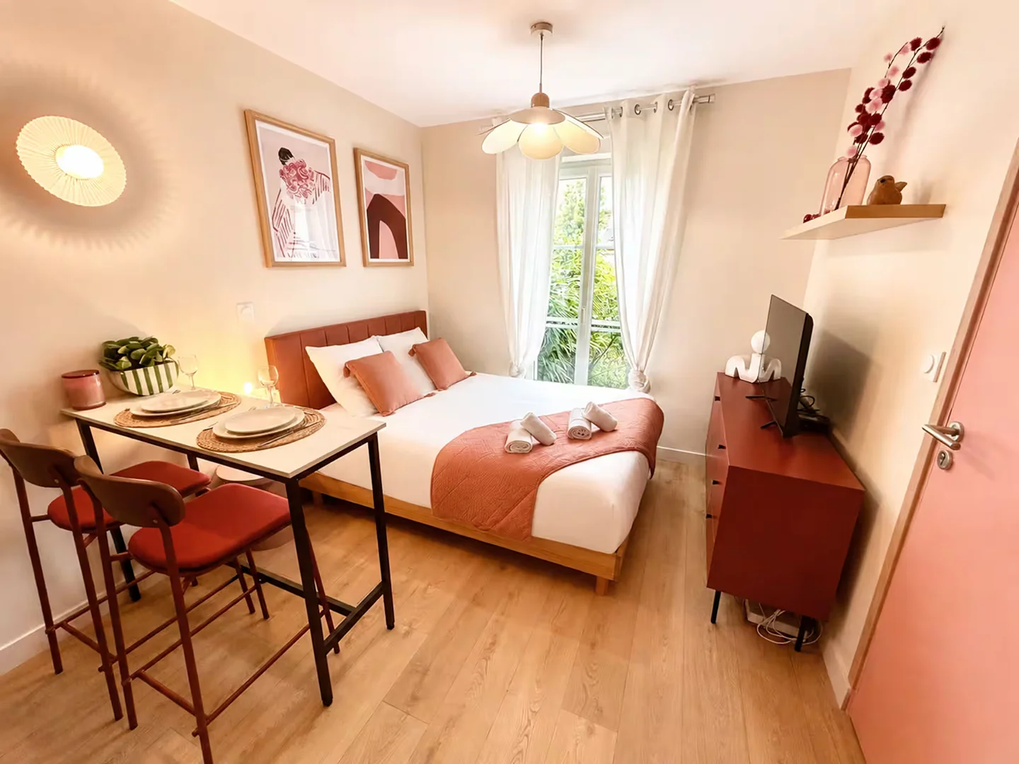 rennes-host-airbnb-conciergerie-le-cocorosie-studio-1-chambre-rennes-proche-thabor-1