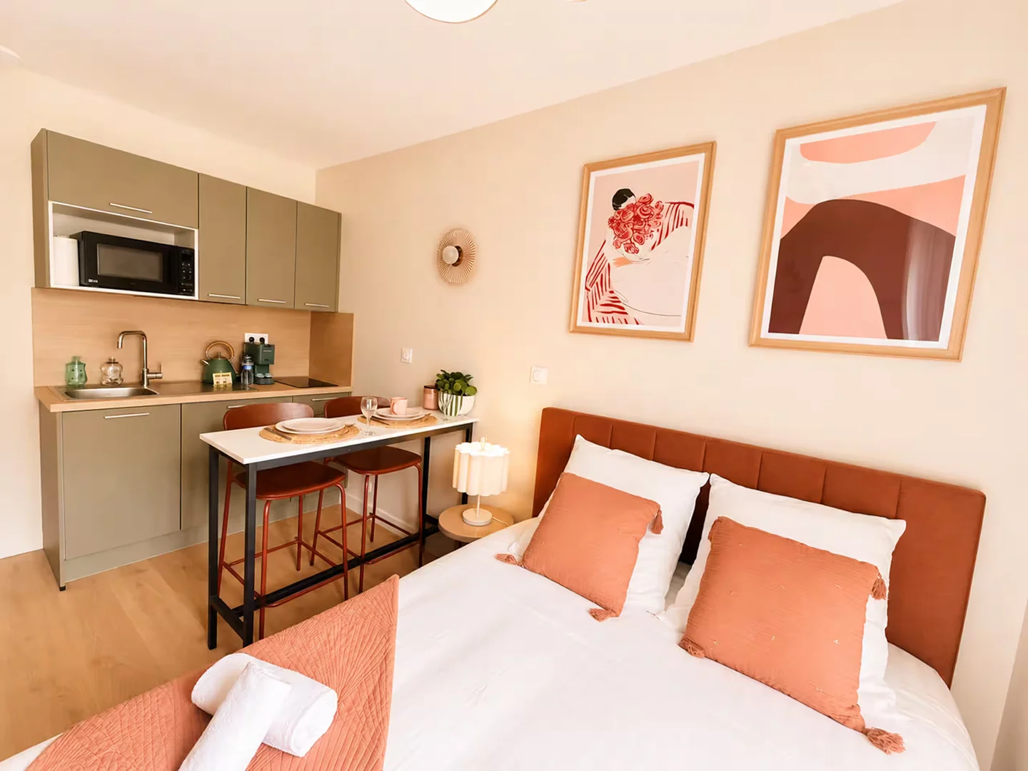 rennes-host-airbnb-conciergerie-le-cocorosie-studio-1-chambre-rennes-proche-thabor-3