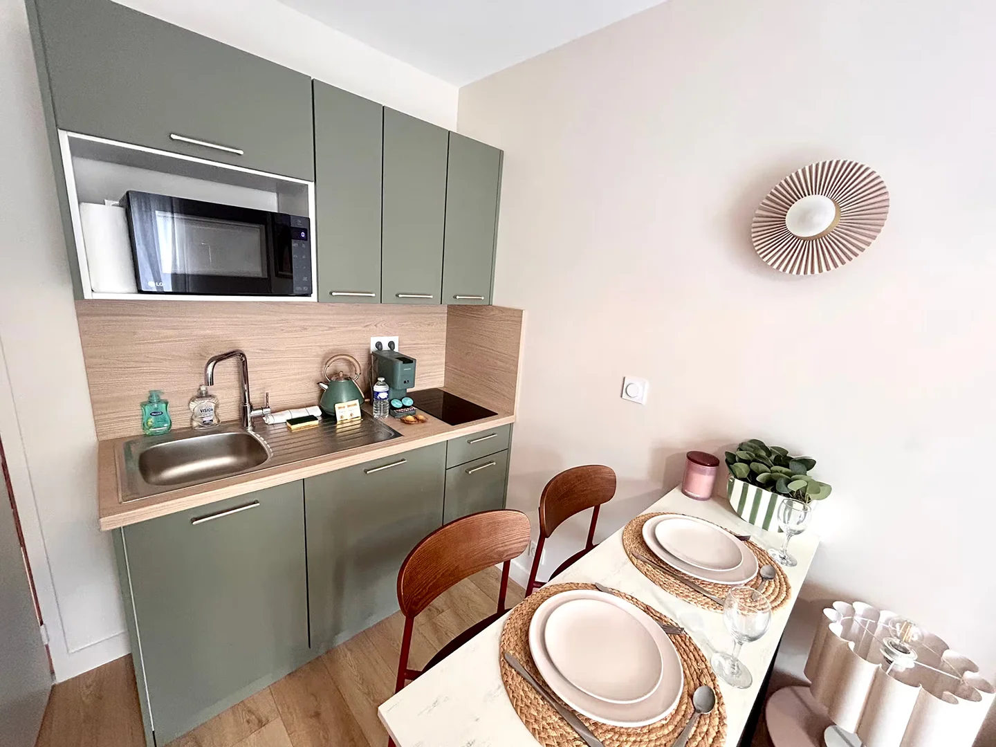 rennes-host-airbnb-conciergerie-le-cocorosie-studio-1-chambre-rennes-proche-thabor-5